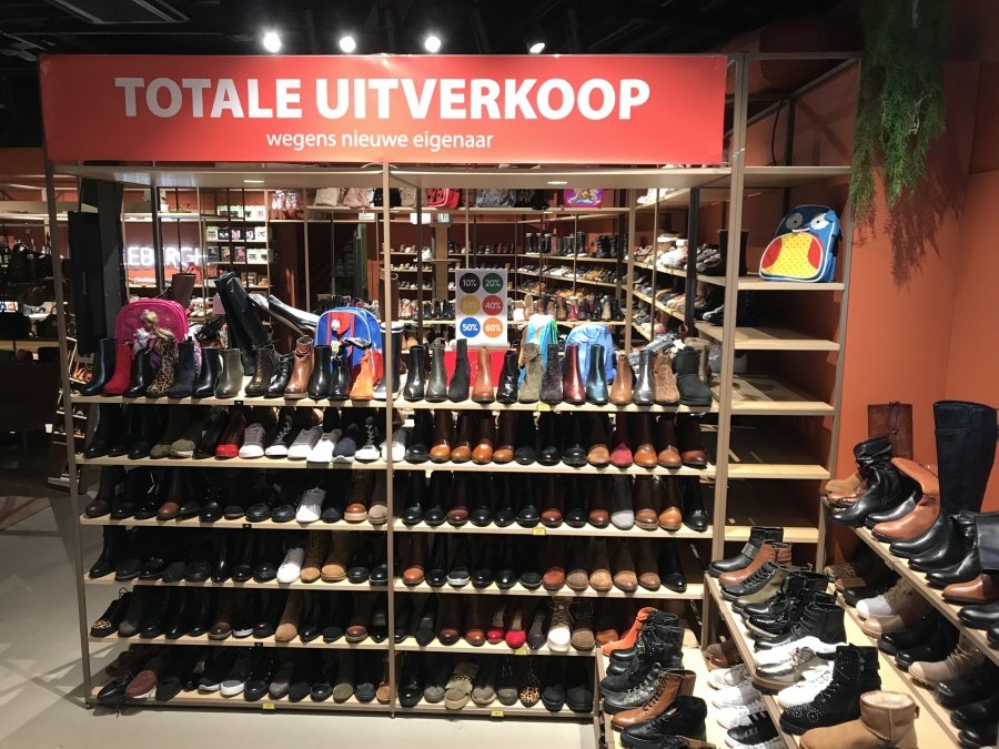 Reizende handelaar postzegel min Totale uitverkoop Vollebergh Kapellen - Alles aan korting!