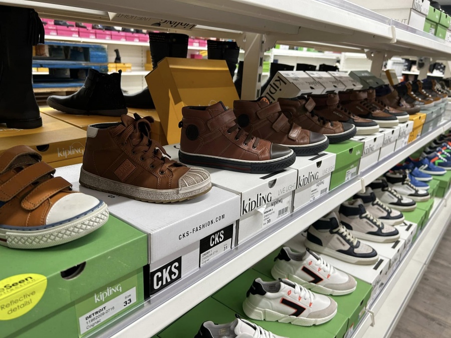 Stockverkoop failissement Schoenen Arwy