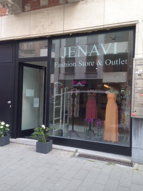 JENAVI  fashion store & outlet