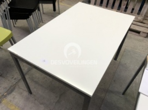 Online veiling Horeca rekken en benodigdheden, Witgoed, decoratie, tafels en stoelen - 2