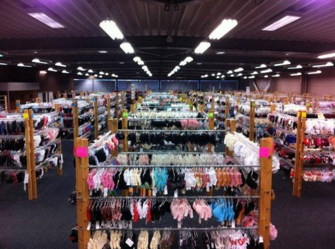 Lingerieoutlet Antwerpen van A-cup tot 125 H 