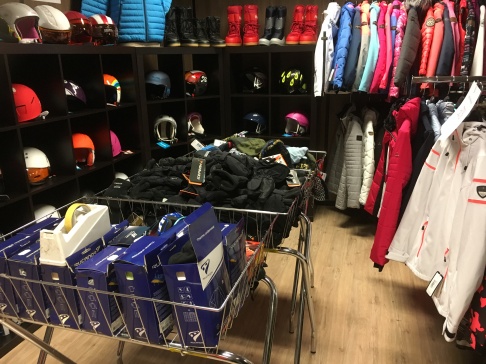 Stockverkoop wintersport kleding