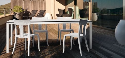 Stockverkoop designstoelen, tafels en tuinsets - 2