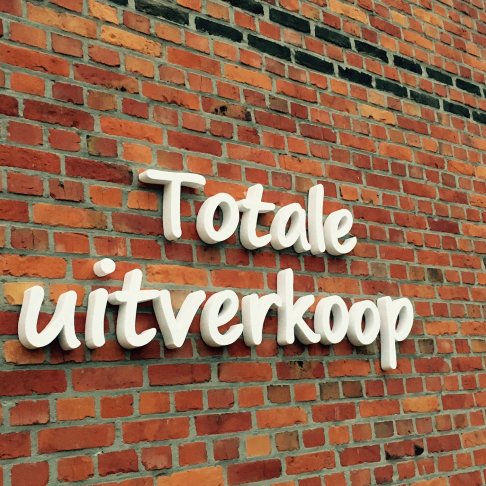 Totale uitverkoop Bloemschikmaterialen en seizoensdeco