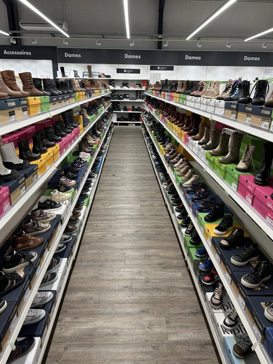 Totale uitverkoop Schoenen Arwy faillissement