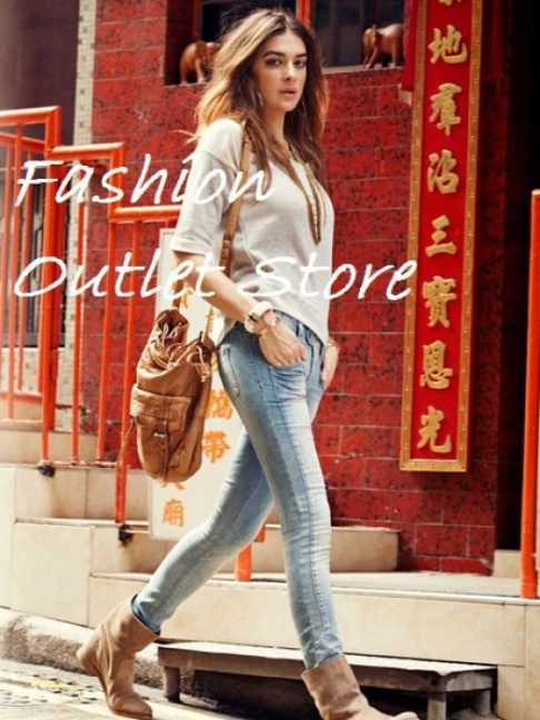 Fashion outlet store