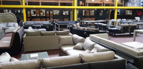 STOCKVERKOOP TUINMEUBELEN & LOUNGE SETS - BADKAMERMEUBELEN - TEAKDEALS DE SPECIALIST IN FABRIEKSLOTEN & RESTPARTIJEN - 2