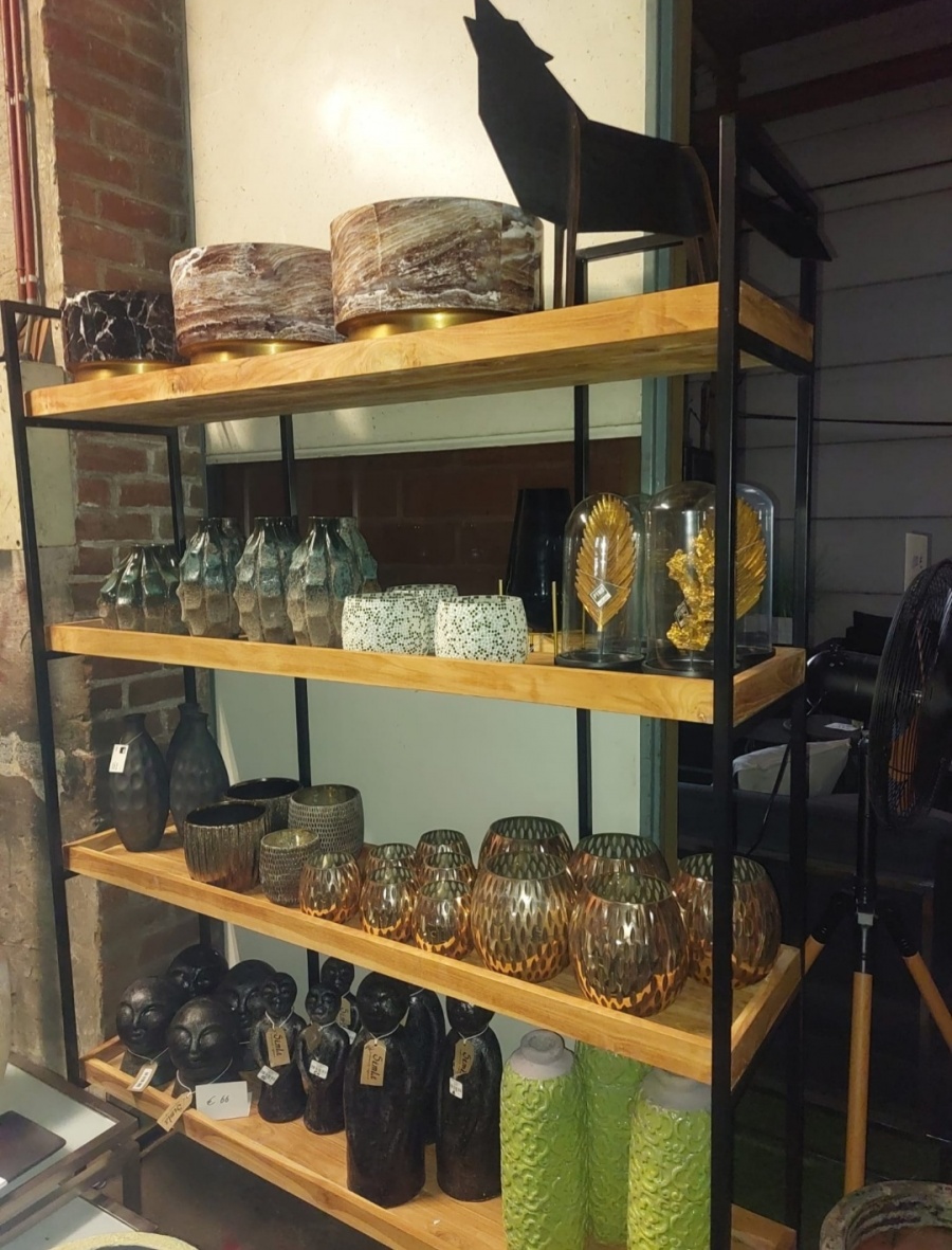 Outlet stock verkoop & nieuwe tuinmeubelen, decoratie, bloembakken, olijfbomen, druivelaars, vijgenbomen extra korting op toonzaalmodellen - 2