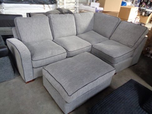 Overstock van bedden en sofa's 