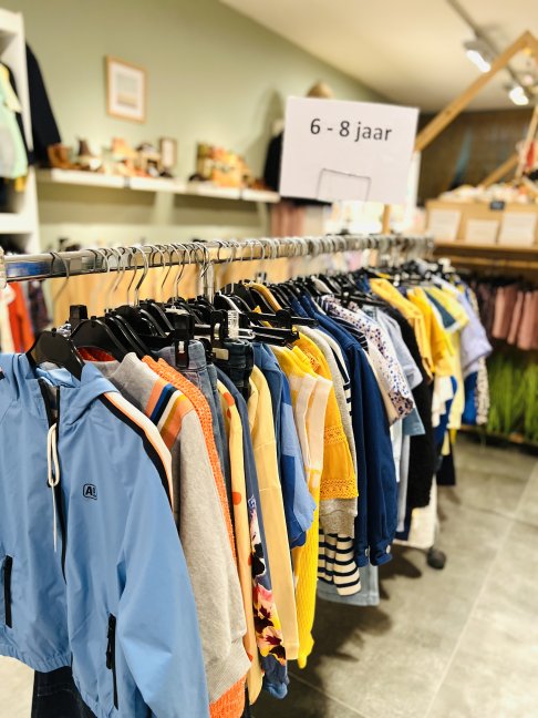 JX KIDS outlet stockverkoop  - kinderkleding en schoenen (0-16j) - 3