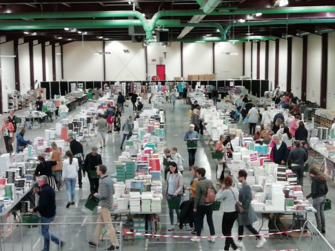 Lannoo's Boekenmarkt in Tielt