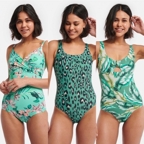 Stockverkoop pyjamas, lingerie en badmode voor dames, heren en kinderen