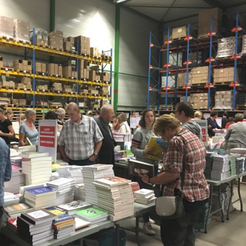 Lannoo's Boekenmarkt in Sint-Niklaas - 2