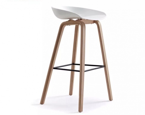 Verkoop van scandinavian style stoelen en barstoelen  - 3