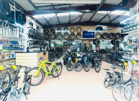 Fietsvoorniets.be stockverkoop fietsen en ebikes