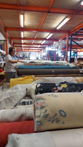 Magazijnverkoop Stoffenparadijs wegens faillissement