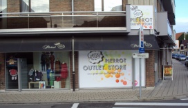 Pierrot Outlet Store