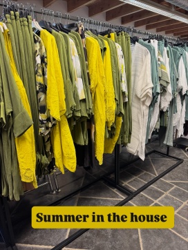 Shangrila-fashion stockverkoop