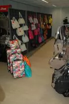 stockverkoop handtassen, bagage en reisartikelen