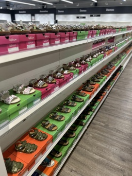 Stockverkoop faillissement Schoenen Arwy NV - laatste dagen