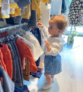 Stockverkoop zwangerschapskleding / borstvoedingskleding / babyspulletjes