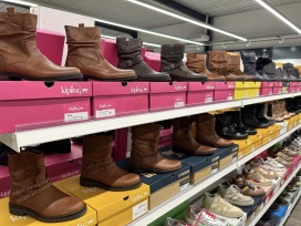 Totale uitverkoop Schoenen Arwy faillissement