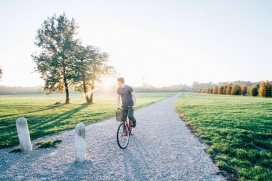 Outlet verkoop fietsen en fietskledij